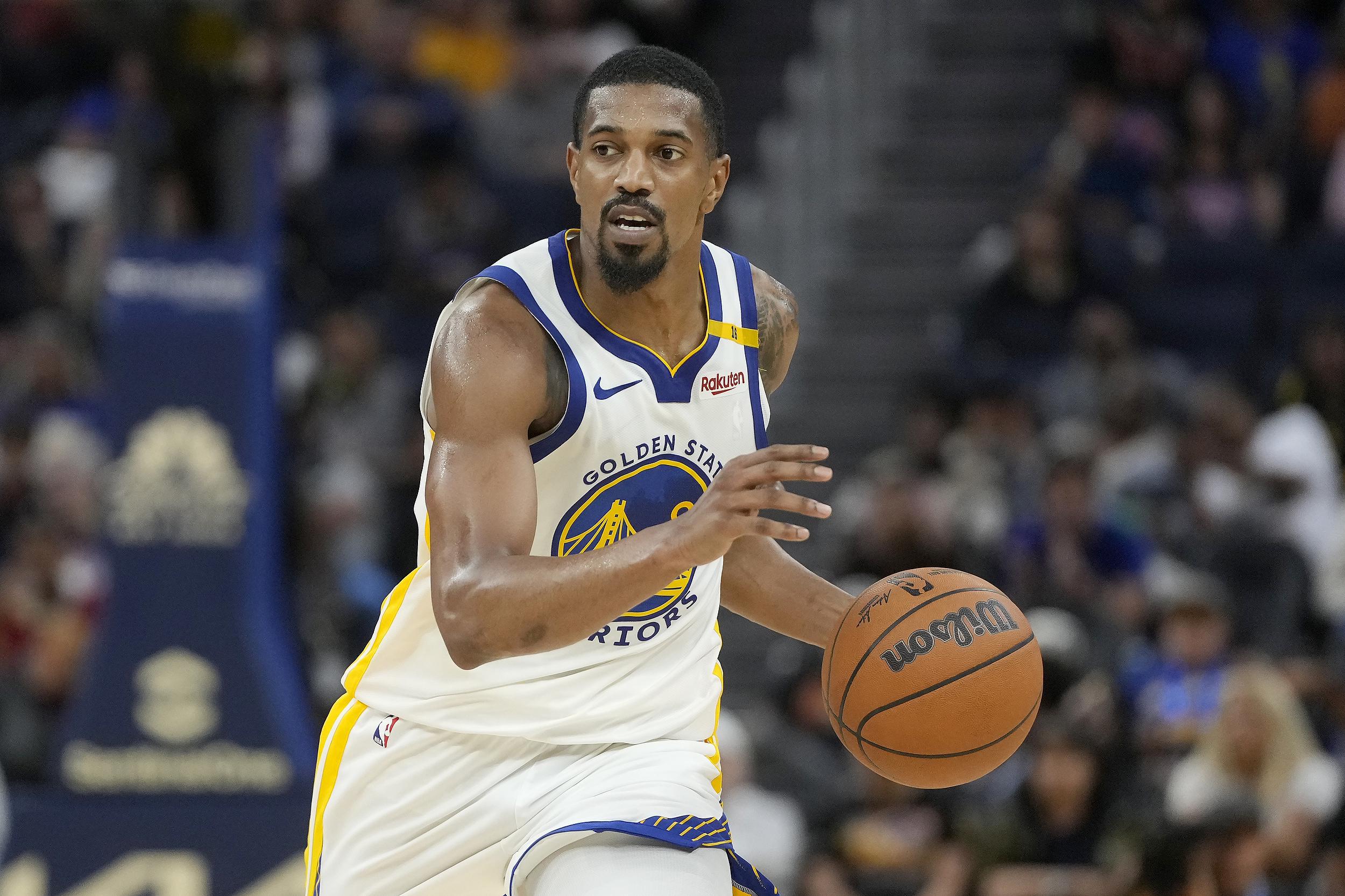 美记：更多NBA联盟内部人士预计梅尔顿最终会加盟湖人队