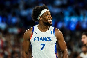 九游app下载最新版本-亚布塞莱谈欧洲杯：国家队球衣代表国家的期待 这应成为骄傲之源