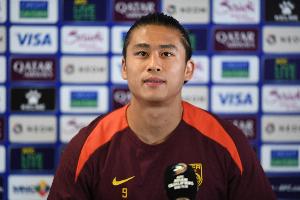 九游app最新版下载安装-记者：东亚杯国足队长首选看来是张玉宁